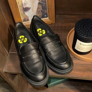 Rocket Dog Black Leather Loafers